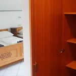 Szálloda Wildrose 3*