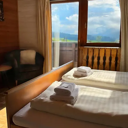 Hotel Wildrose