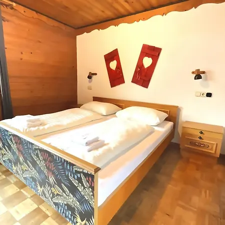 Hotel Wildrose Neukirchen am Großvenediger