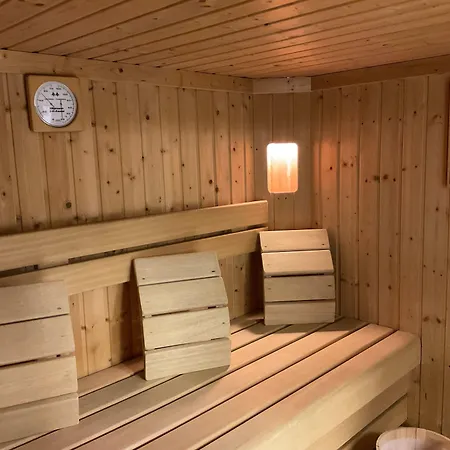 Wildrose Отель Нойкирхен-ам-Гросфенедигер