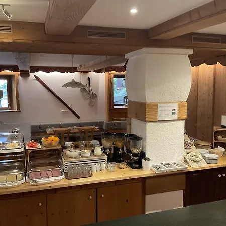 Wildrose Отель 3*