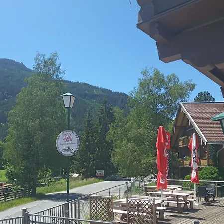 Wildrose Hotel Neukirchen am Großvenediger